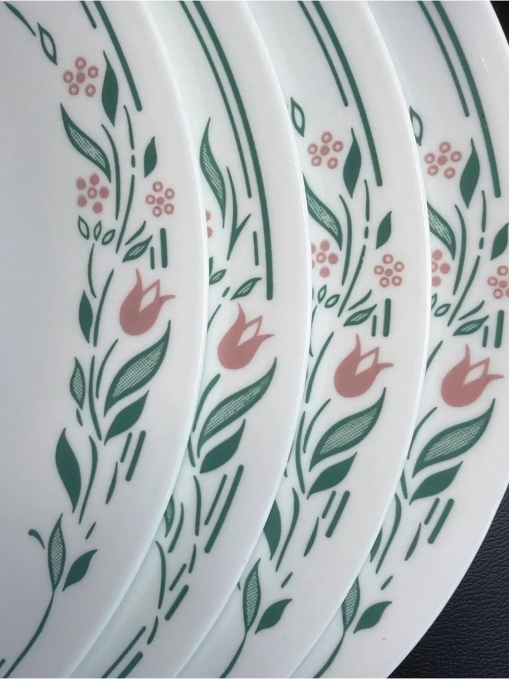 4 Corelle Dinner Plates Rosemarie Pink Tulips Green Rings 10.25